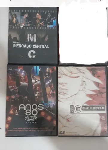 DVDs Charlie Brown, banda mercado central e anos 80 multi show ao vi