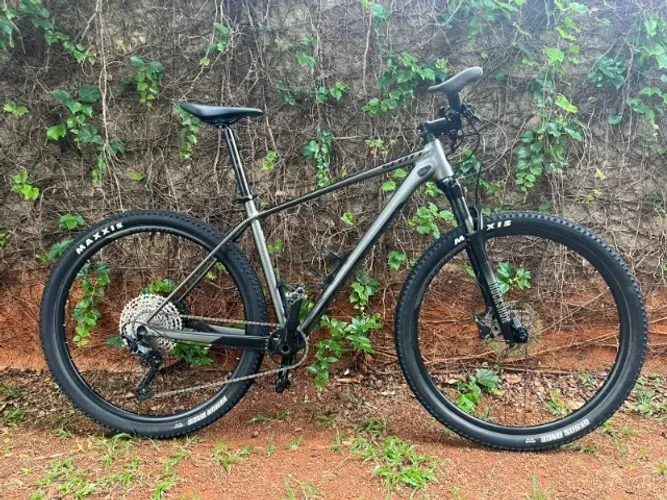 Bicicleta Scott Scale 965 / Tamanho L / Peças originais