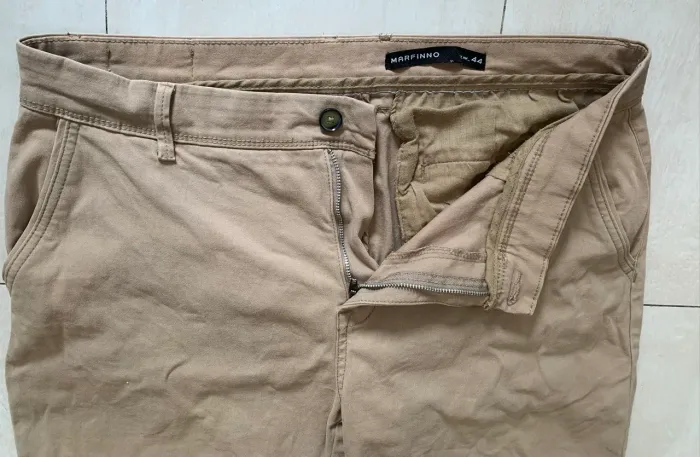 Bermuda beige MARFINNO - tecido pesado
