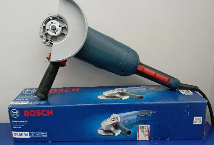 Esmerilhadeira 7" GWS 25-180 industrial 2500w bosch 