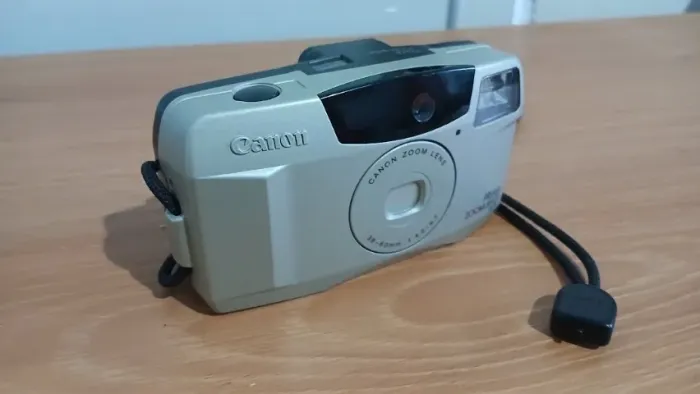 Câmera Canon Sure Shot 60 Zoom