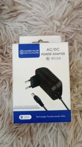 Fonte Carregador AC/DC 9V/2A ADWEIXUN