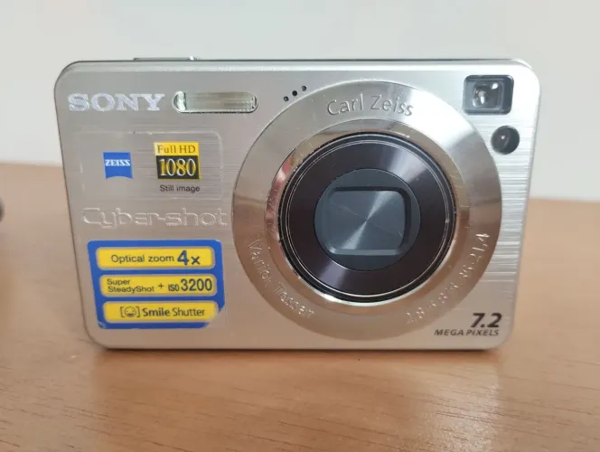 Câmera digital sony DSW - 120