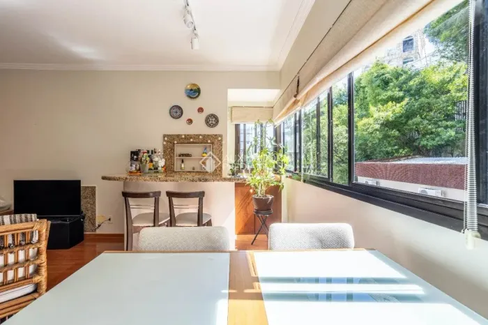 Imóvel para venda tem 93 metros quadrados com 3 quartos em Santana - Porto Alegre - RS