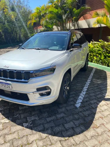 Jeep Commander Overland T270 1.3 TB Flex AUT 2022