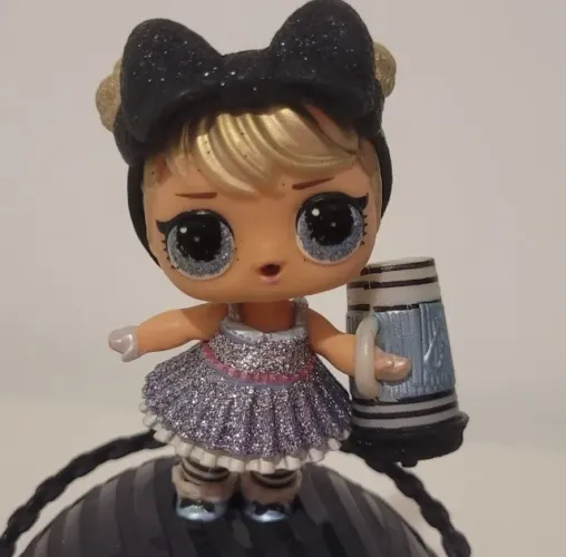 Boneca LOL Original Com Glitter 