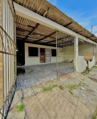 CASA A VENDA CIDADE NOVA
