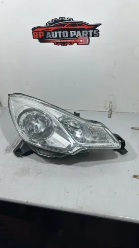 FAROL ESQUERDO C3 2015 