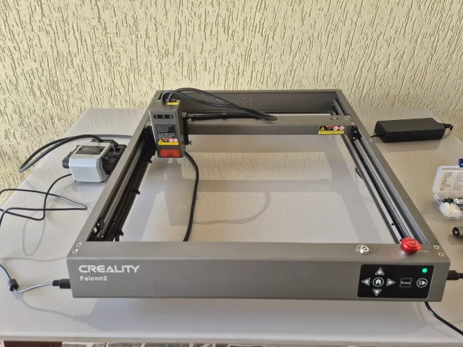 Gravadora e Cortadora a Laser Creality Falcon2  22w
