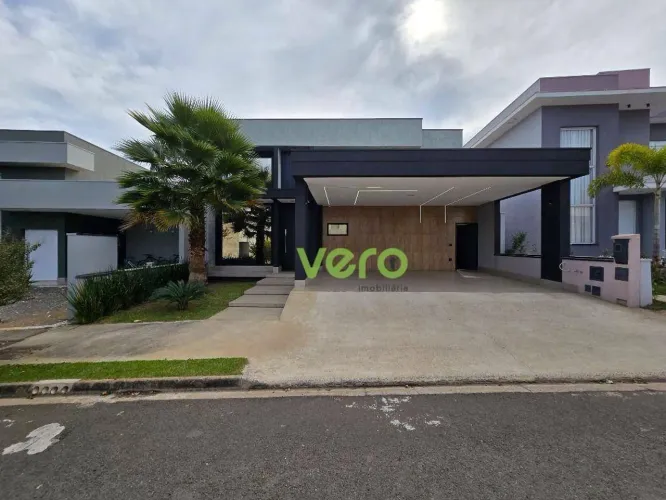 Casa Residencial com 3 dormitórios para alugar, 219 m² por R$ 11.838/mês - Residencial Pau