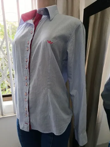 Camisa listrada 100% algodão 