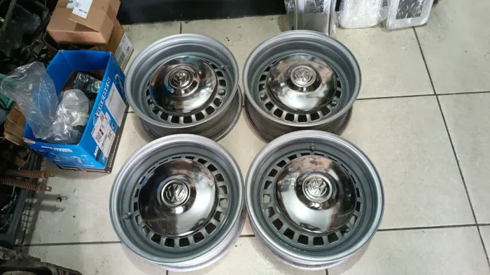 RODAS 4 FUROS ARO 15 TALA LARGA PRO FUSCA BRASÍLIA BUG BAJA PUMA GURGEL 