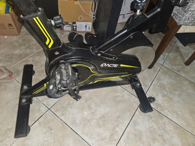 Bike Ergometrica muito nova