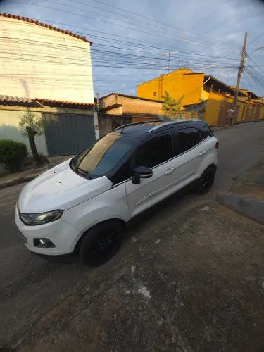 Ford Ecosport Titanium 2.0 16V Flex 5P Aut. 2017