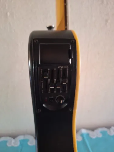 Violão Marquês de 12 cordas