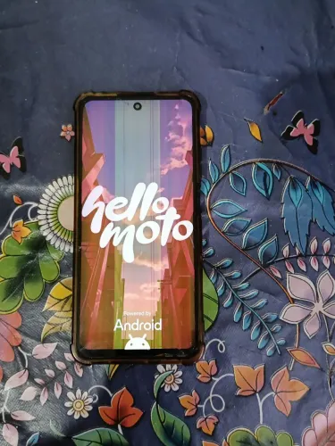 Vendo celular g34 tratar *