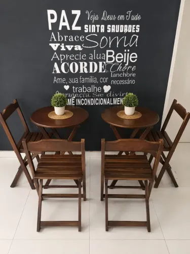 Vendo kit de mesa Bistrô de madeira!