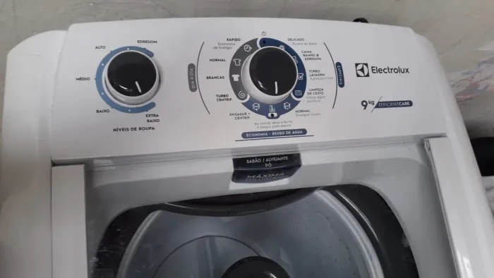 Lavadora Electrolux Efficient Care 9 kg 