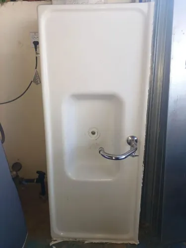 Vende-se pia de cozinha