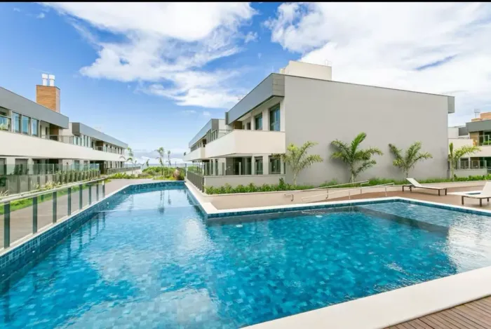 APARTAMENTO GARDEN NOVO - COM ACESSO DIRETO À PRAIA DO MORRO DAS PEDRAS