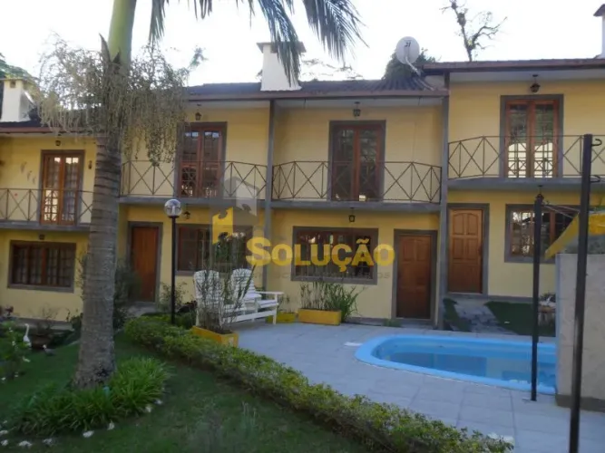 CASA DE CONDOMÍNIO TERESÓPOLIS CARLOS GUINLE