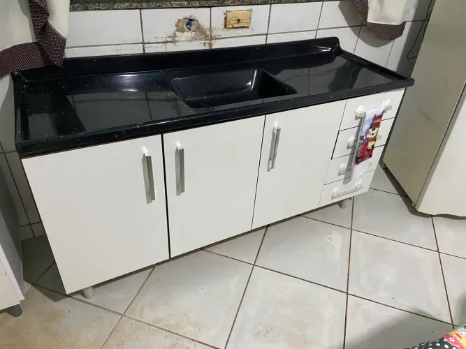 VENDO PIA JÁ COM A PEDRA