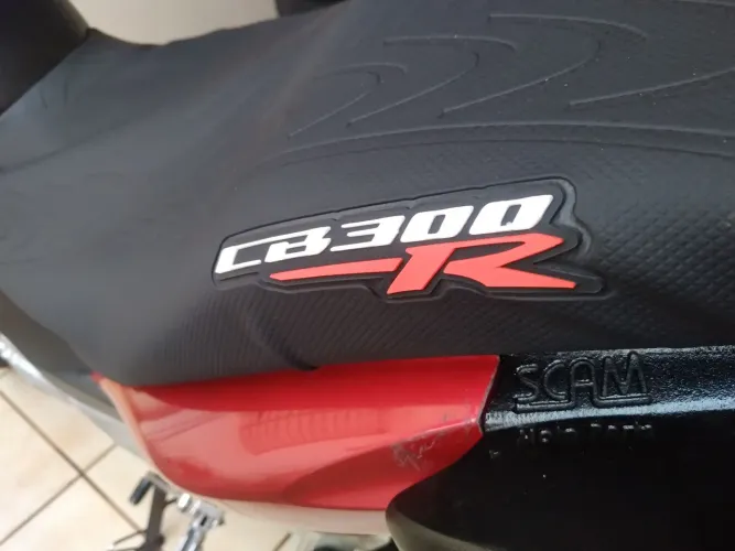 CB 300R