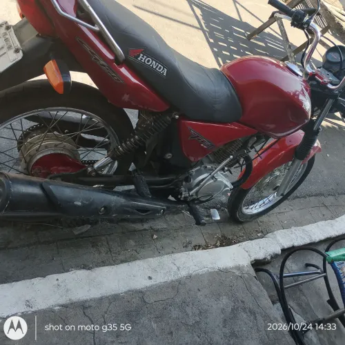 Moto está emplacada pronto pra transferir 