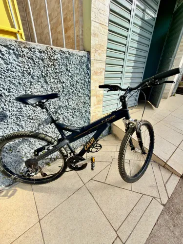 Bicicleta Caloi ou troco por iPhone 