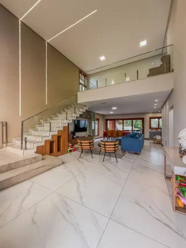 Casa com piscina no Condomínio Arquipélago de Manguinhos - 04 Quartos