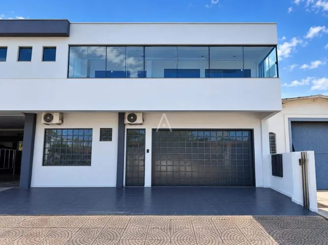 Sobrado 3 quartos para aluguel no Bairro JARDIM PORTO ALEGRE em TOLEDO por R$ 3.650,00