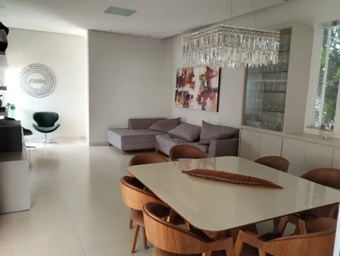 Casa à venda no condomínio Paradiso Ecológico em Uberlândia