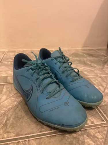 Chuteira Nike Mercurial Vapor 14 Club Society