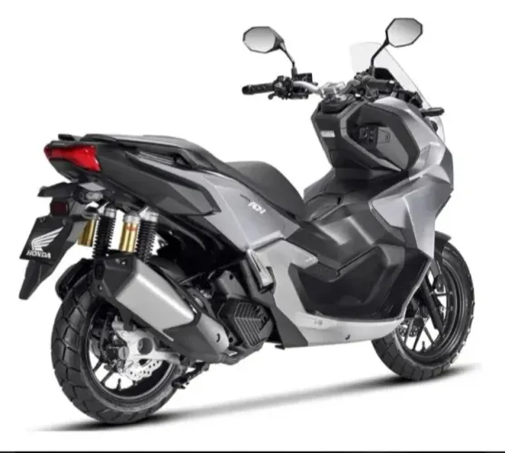 Vendo moto honda adv 160