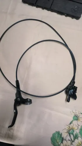 Freio shimano MT200 dianteiro e traseiro