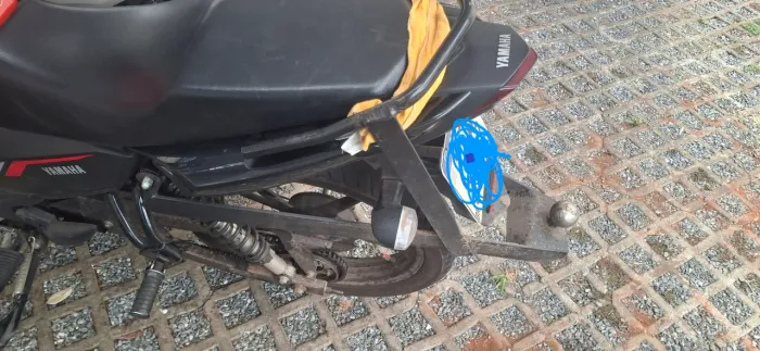 Vende-se engate 