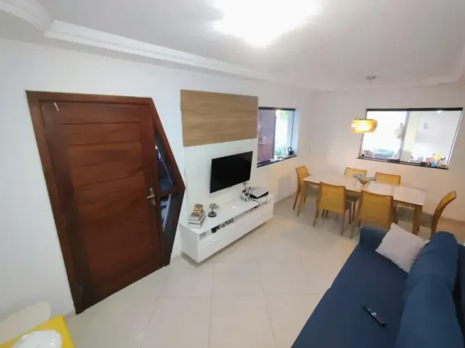 Excelente casa no Morada das Mangueiras