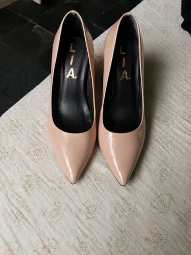 ? Scarpin Nude Verniz Elegante | Nº 33/34 ?