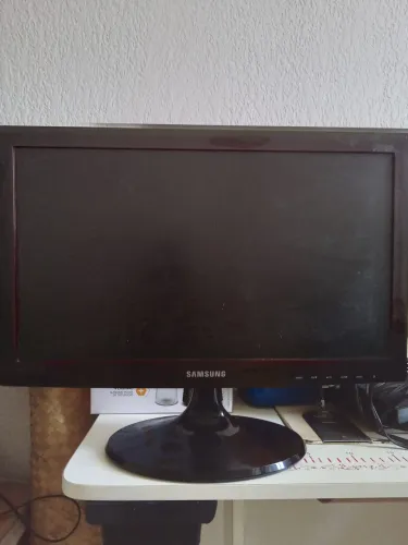 Monitor Samsung em bom estado de conservação 