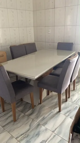 Mesa de jantar 6 lugares com cadeiras 