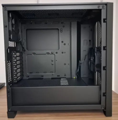 Gabinete Corsair 4000D Airflow