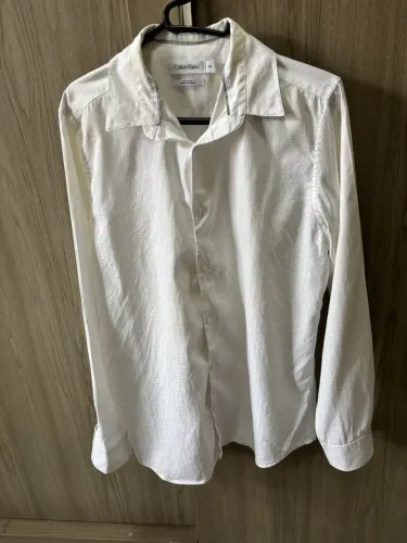 Uma bela camisa linda maravilhosa