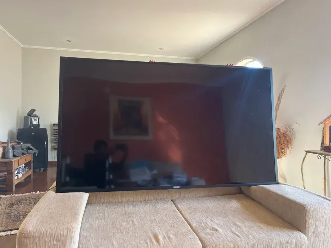TV Sony KDL-70W855B - Smart TV - 70 polegadas.
