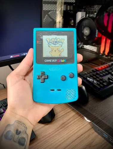Game Boy Color Teal + Pokémon Yellow ? Original Nintendo