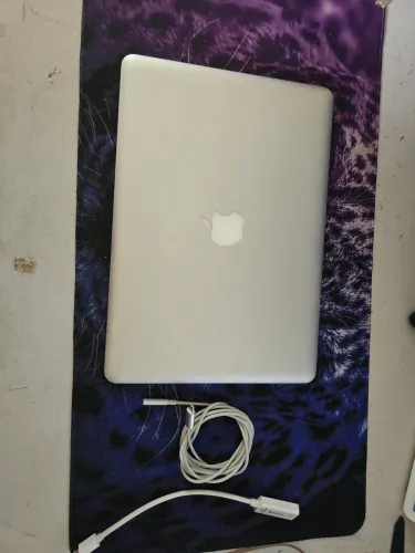 APPLE MACBOOK PRO 2012