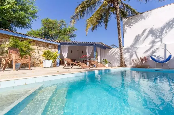 Imóvel para aluguel com 450 metros quadrados com 15 quartos em Geribá - Armação dos Búzios