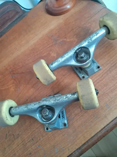 Truck profissional indy 149 com rodas e rolamentos 
