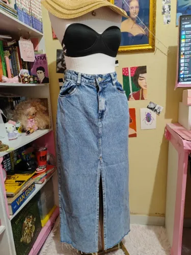 Saia jeans nova