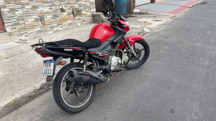 Vendo Moto Yamaha YBR 150cc ano 2016