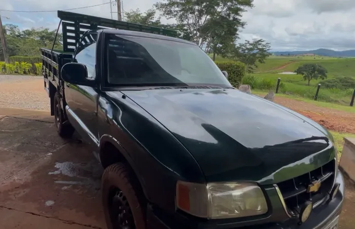 Chevrolet S10 Pick-up Std. 2.2 MPFI / EFI 2000